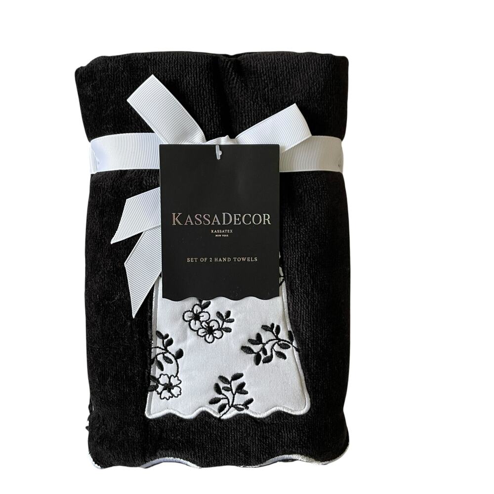 Kassa Decor  Halloween Ghost Hand Towels 18x28 Plush Black & White Set of 2 New